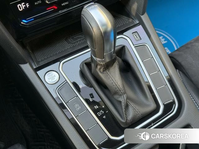Volkswagen Magotan id 4271606 из Китая 31