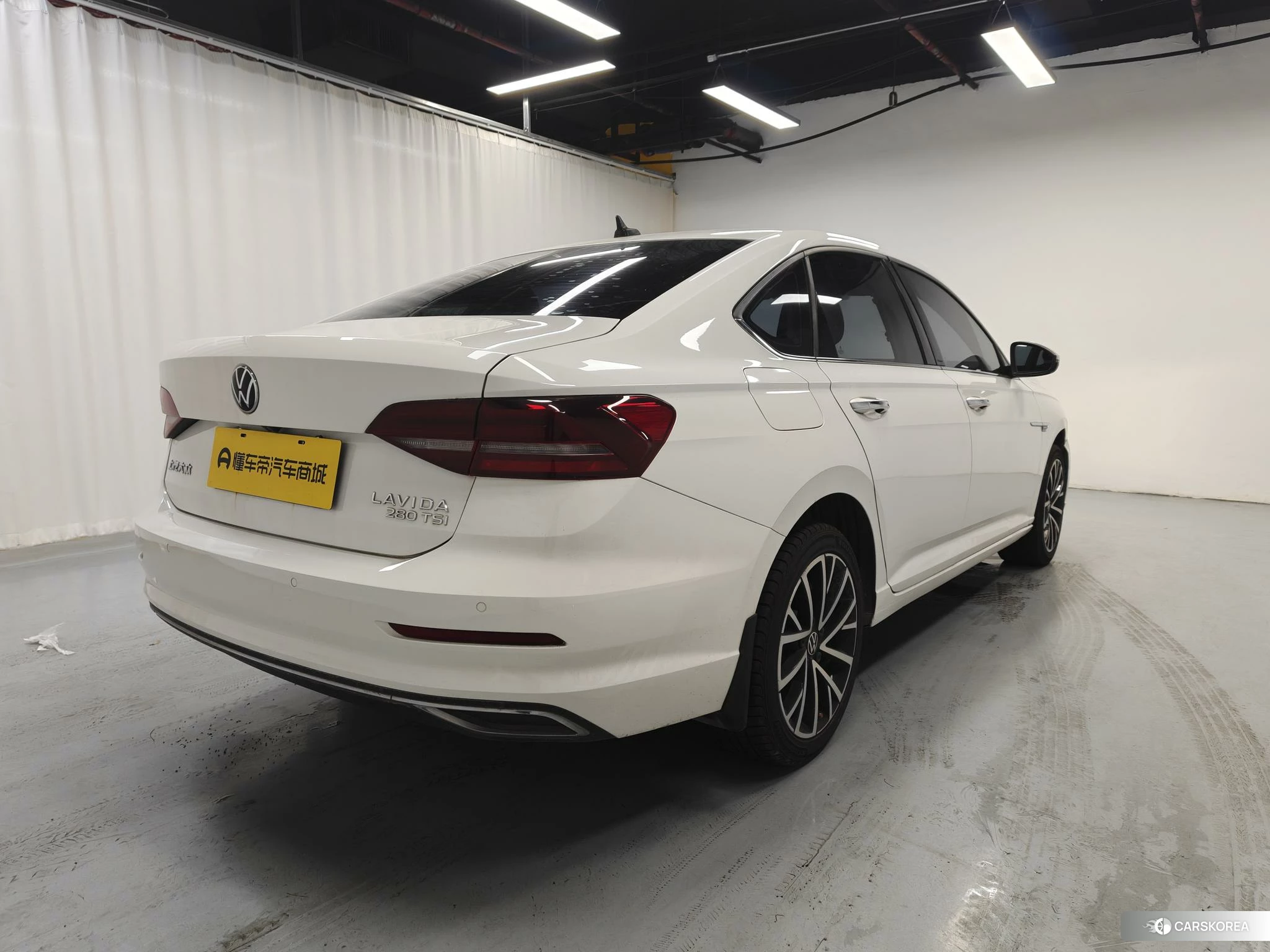 Volkswagen Lavida id 4407210 из Китая 18