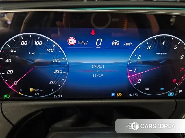 Mercedes-Benz E-Class W214 id 3695946 из Кореи 17