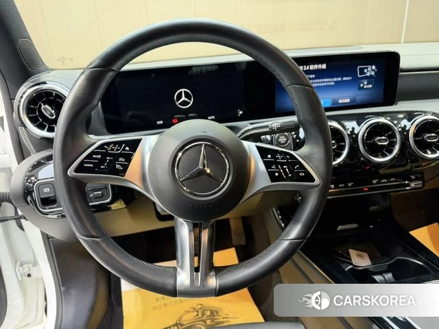 Mercedes-Benz Class A id 4255799 из Китая 13
