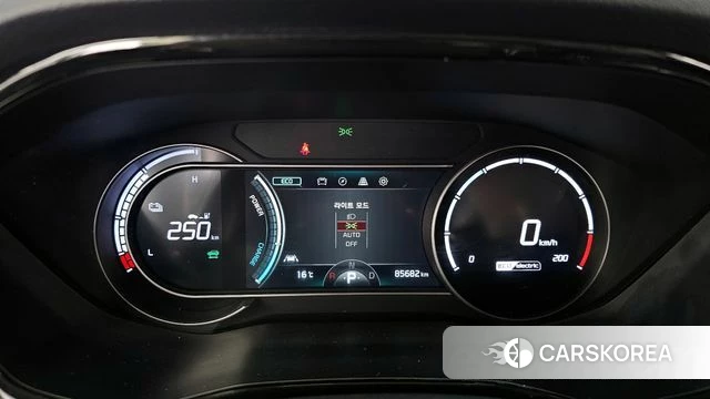 Kia Niro Plus id 3851055 из Кореи 18