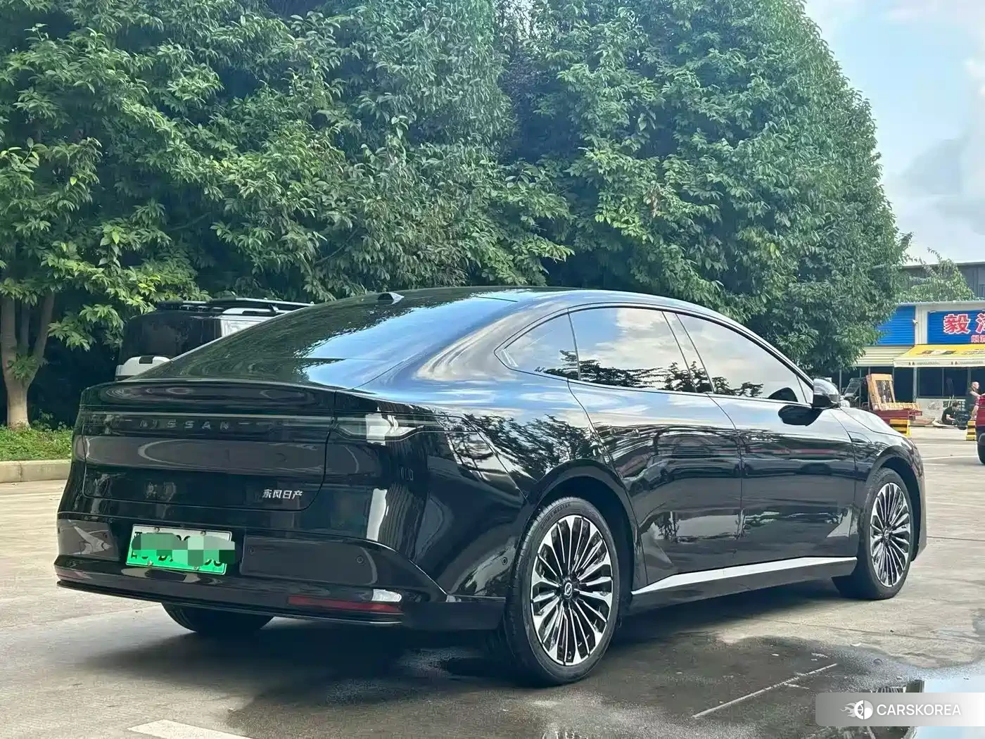 Nissan N7 id 4628136 из Китая 8