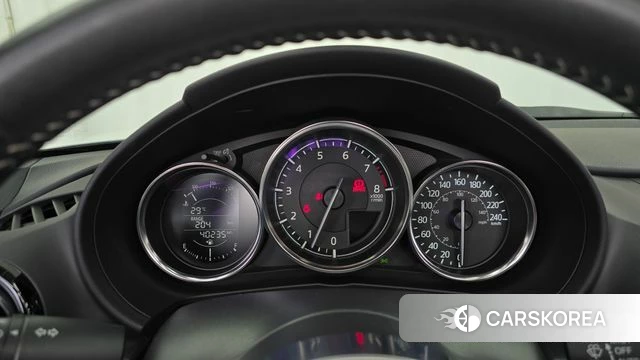 Mazda MX-5 MIATA id 4469940 из Кореи 18