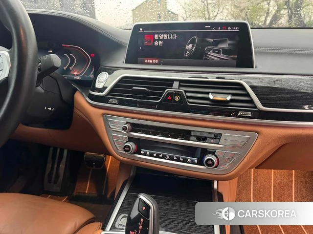 BMW 7 Series (G11) id 3893411 из Кореи 8