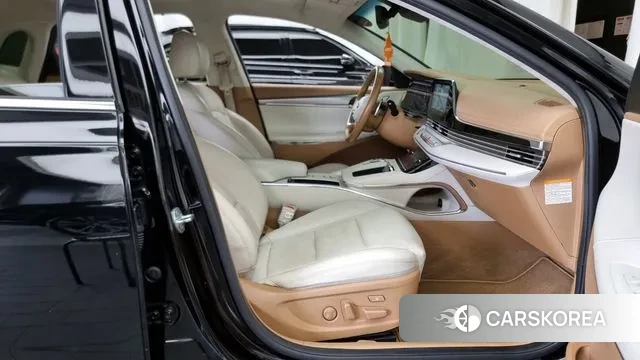 Hyundai The New Grandeur IG Hybrid id 3002817 из Кореи 18