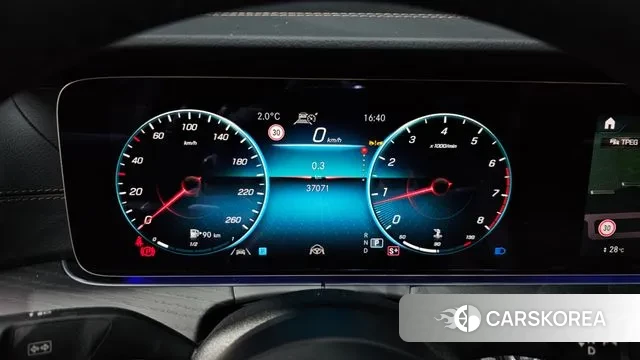 Mercedes-Benz E-Class W213 id 3639208 из Кореи 18