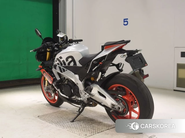 Aprilia TUONO V4 1100 FACTORY id 4379953 из Японии 8