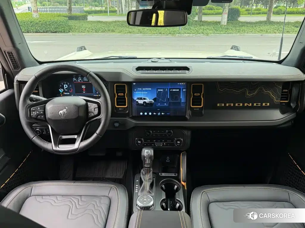 Ford Mustang id 4622280 из Китая 8