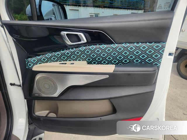 Kia The New Carnival 4th Generation id 4394360 из Кореи 14