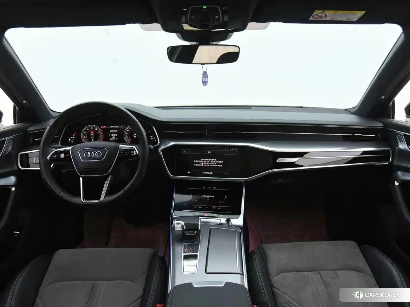 Audi A6L id 4627989 из Китая 13