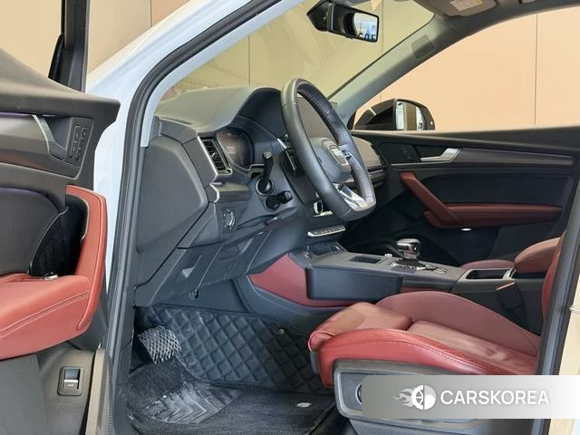 Audi Q5L id 4276051 из Китая 24