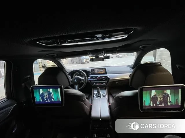 BMW 5 Series (G30) id 3319692 из Кореи 8