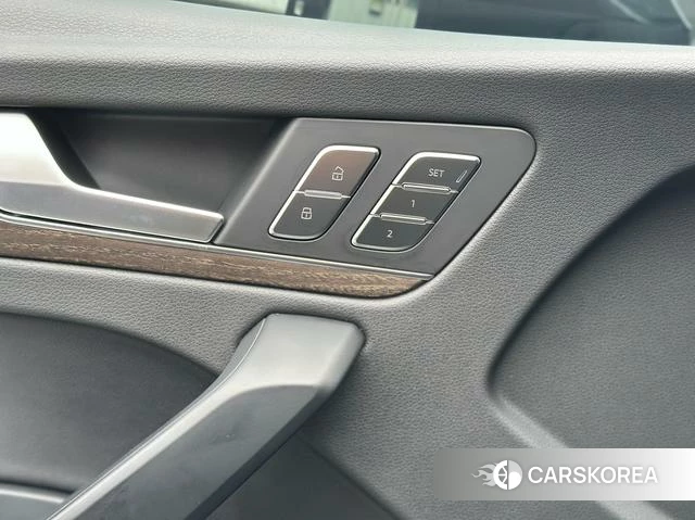 Audi Q5L id 4298326 из Китая 14