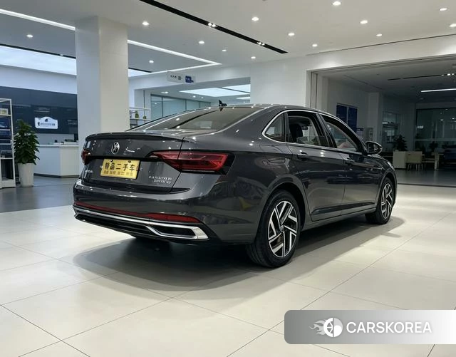 Volkswagen Sagitar id 4241460 из Китая 8