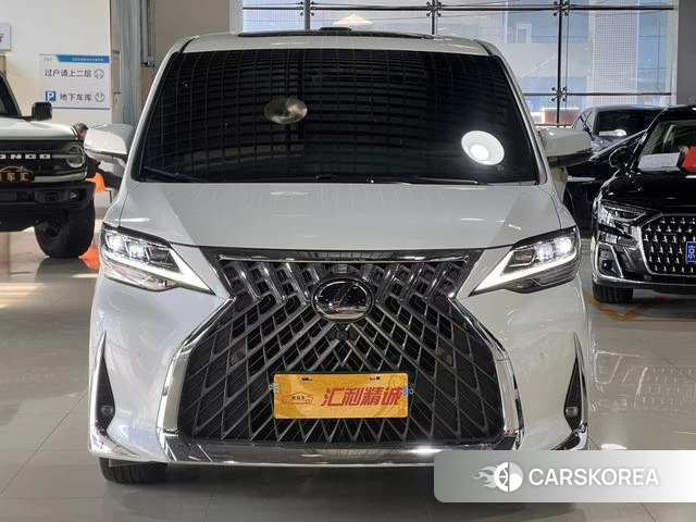 Lexus LM id 3908337 из Китая 23