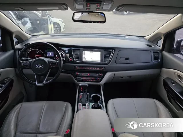 Kia The New Carnival id 3728567 из Кореи 18