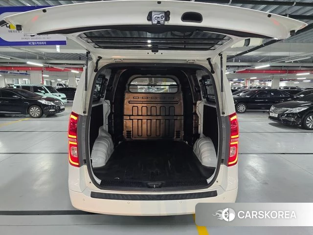 Hyundai The New Grand Starex id 3814326 из Кореи 13