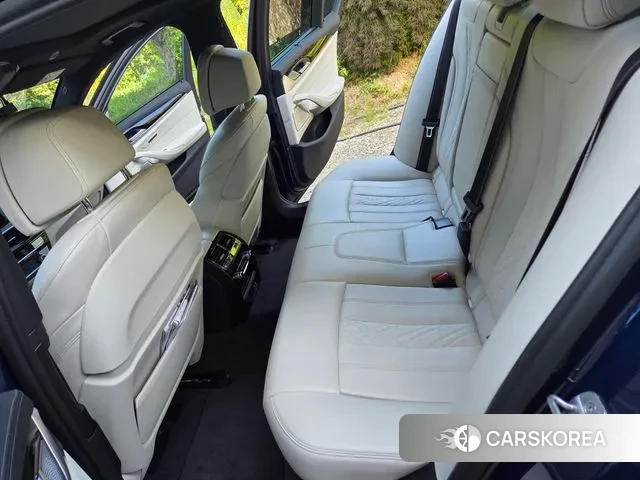 BMW 5 Series (G30) id 2979819 из Кореи 13