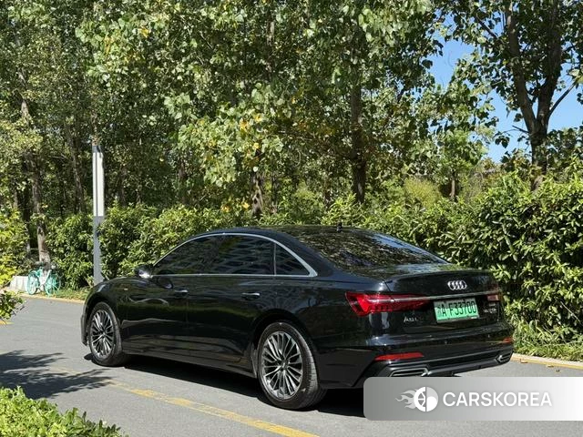 Audi A6L PHEV id 4260259 из Китая 10