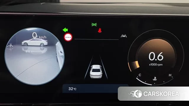 Hyundai Grandeur (GN7) id 3110146 из Кореи 18