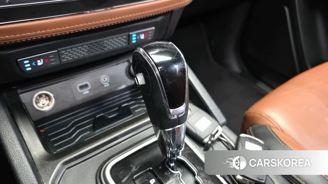 Ssangyong Rexton Sports id 3853816 из Кореи 18