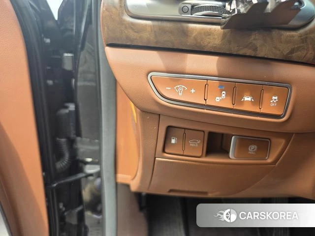 Genesis G90 id 4842665 из Кореи 16