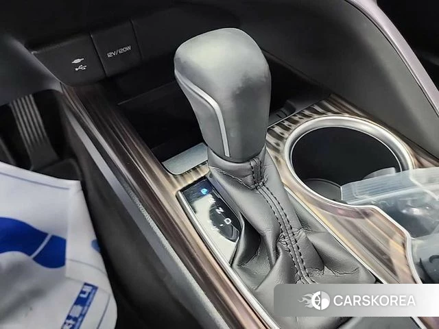 Toyota Camry (XV70) id 3924764 из Кореи 18