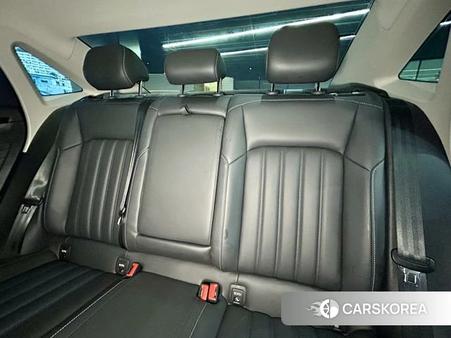 Volkswagen Passat id 4258664 из Китая 31