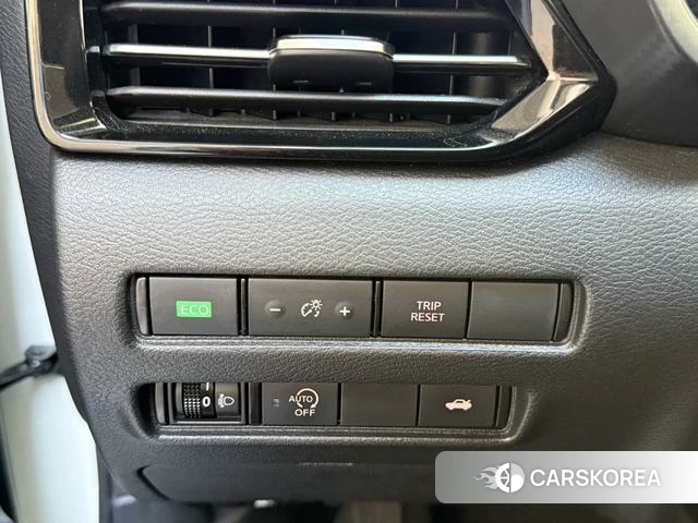Nissan Xuan Yi id 4276070 из Китая 23