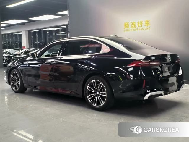 BMW 5 series id 4335124 из Китая 12