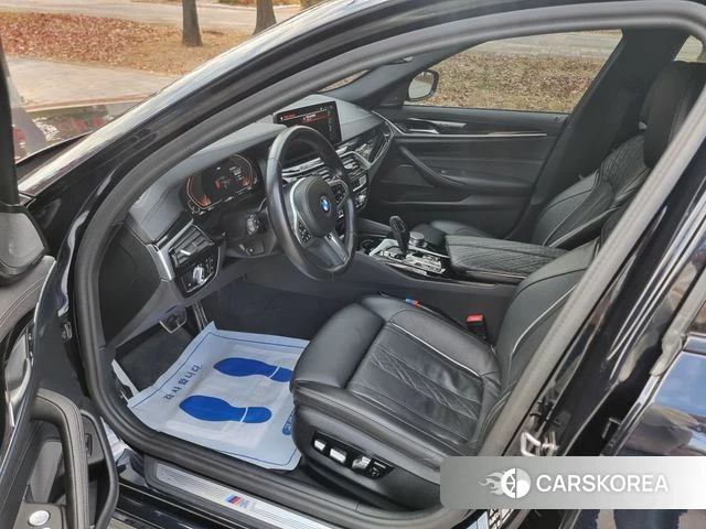 BMW 5 Series (G30) id 4360901 из Кореи 18