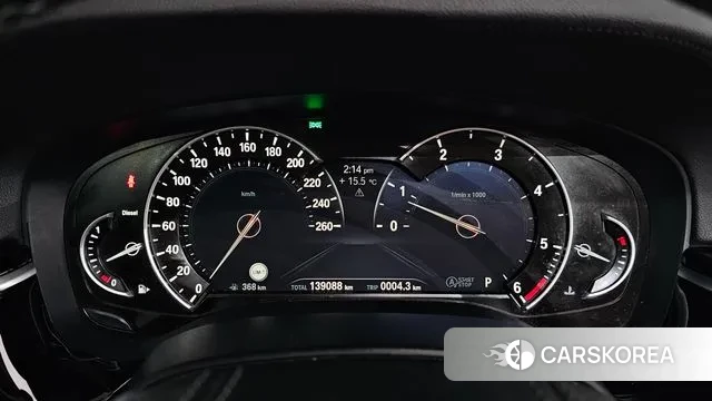 BMW 5 Series (G30) id 3363291 из Кореи 18