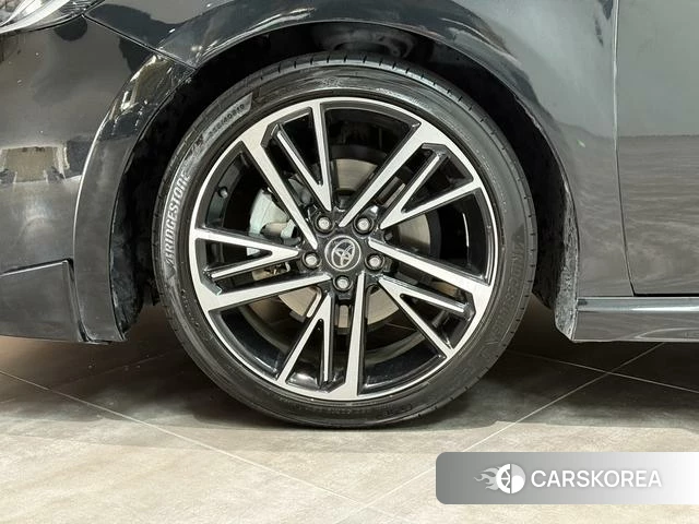 Toyota Camry id 4263616 из Китая 31