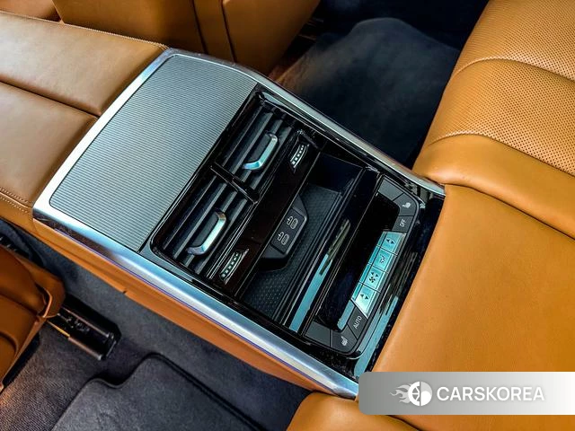 BMW 8 series id 3909012 из Китая 18