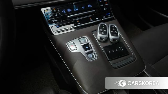 Hyundai The New Grandeur IG id 4409308 из Кореи 33