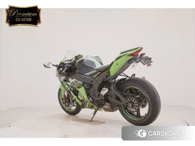 Kawasaki ZX-10R NINJA ABS id 4367948 из Японии 8