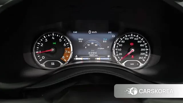 Jeep Renegade id 3513513 из Кореи 18