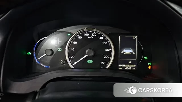 Lexus CT200h id 3578619 из Кореи 18