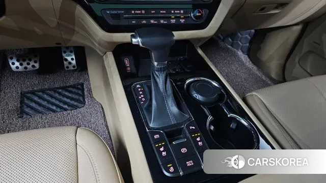 Kia The New Carnival id 3574188 из Кореи 18