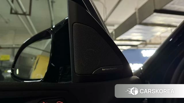 BMW X6 M id 4348288 из Китая 12