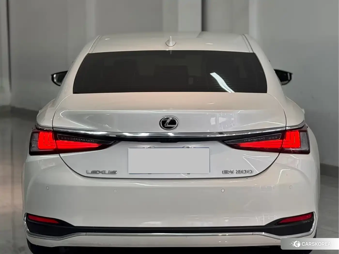 Lexus ES id 4669266 из Китая 8