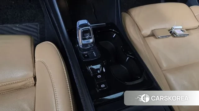 Volvo XC40 id 3754207 из Кореи 18