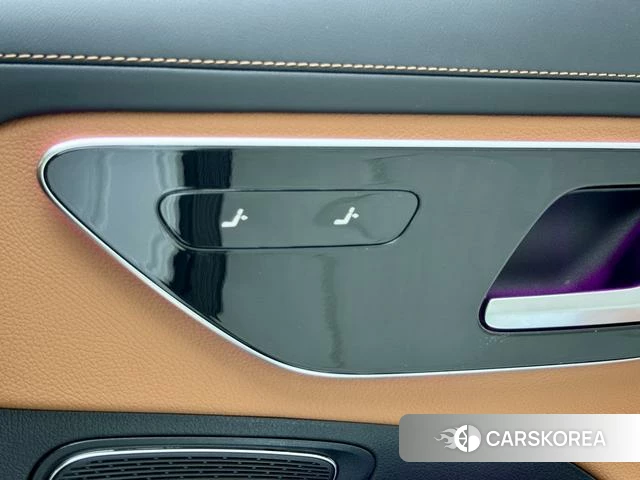 Mercedes-Benz Class C id 4353696 из Китая 12
