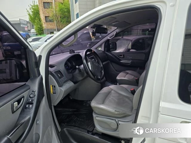 Hyundai The New Grand Starex id 4188748 из Кореи 13