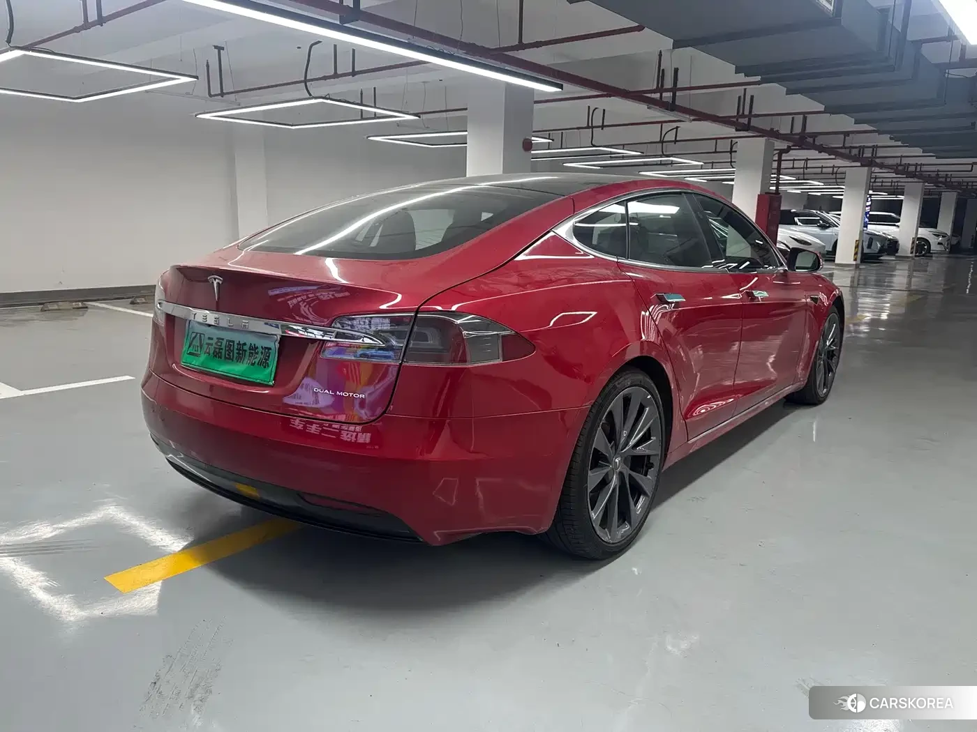 Tesla Model S id 4577725 из Китая 12