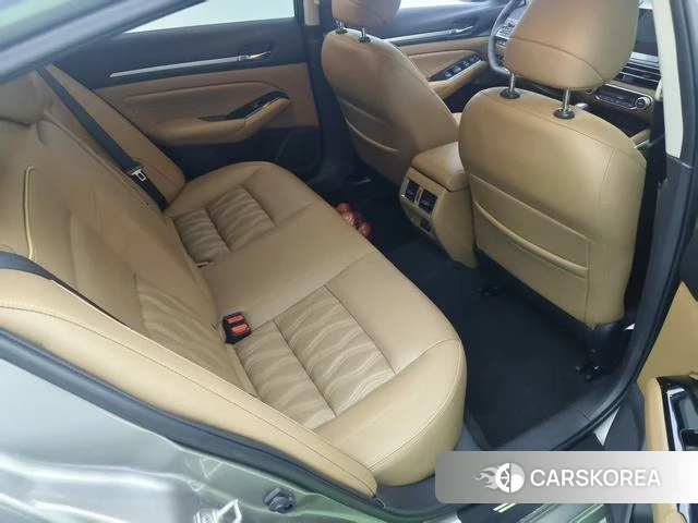 Nissan Teana id 4314827 из Китая 8