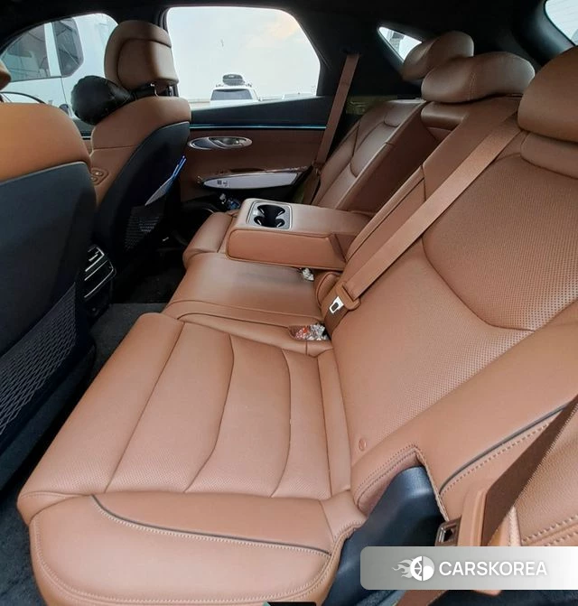 Genesis GV70 id 4842475 из Кореи 8