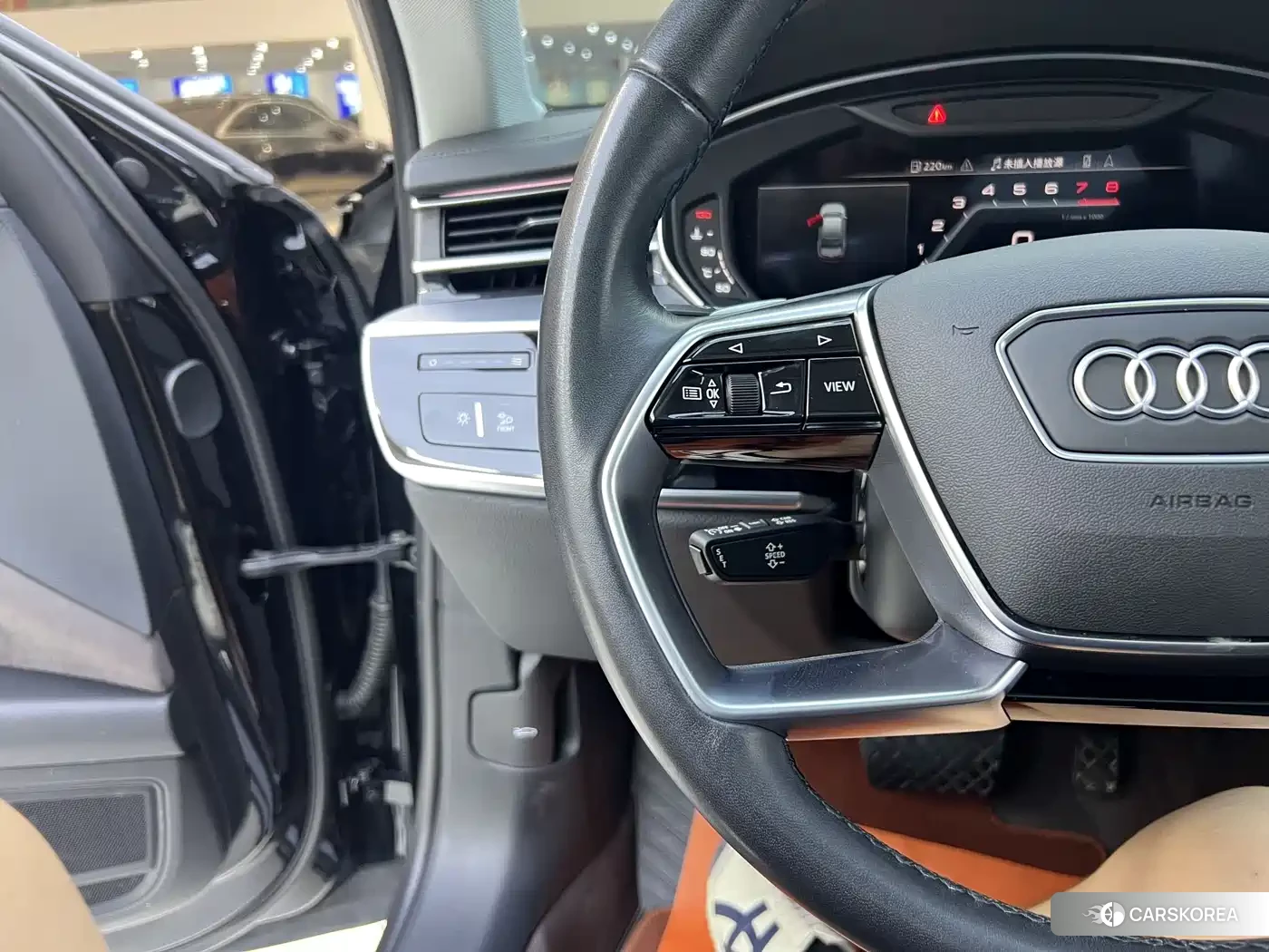 Audi A8 id 4553786 из Китая 24
