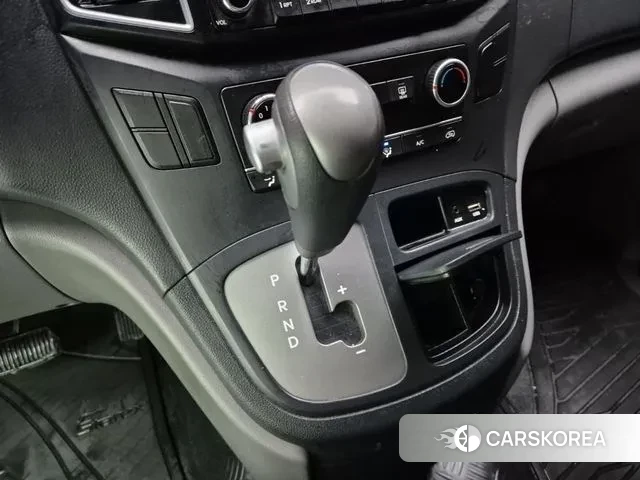 Hyundai The New Grand Starex id 3351201 из Кореи 15