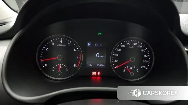 Kia Stonic id 3369040 из Кореи 18